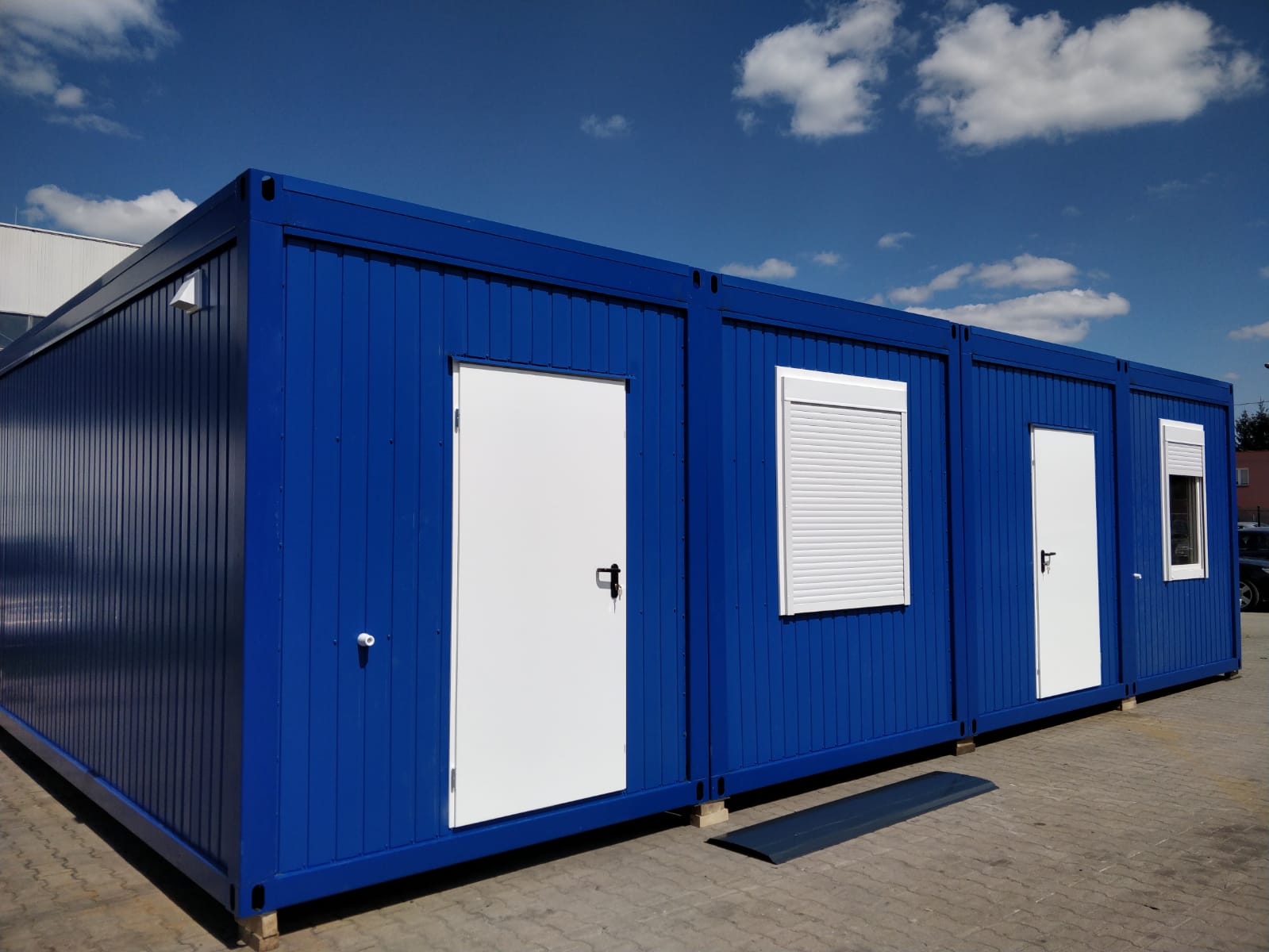 Office and social containers | Ultramodule